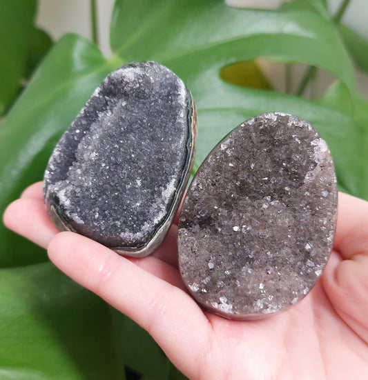 Rainbow Sugar Amethyst Cutbase - Dark