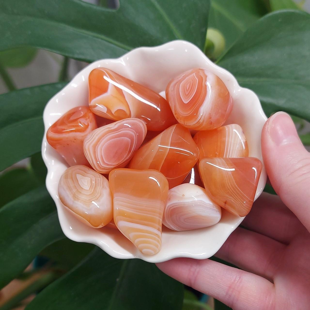 Banded Carnelian Tumble