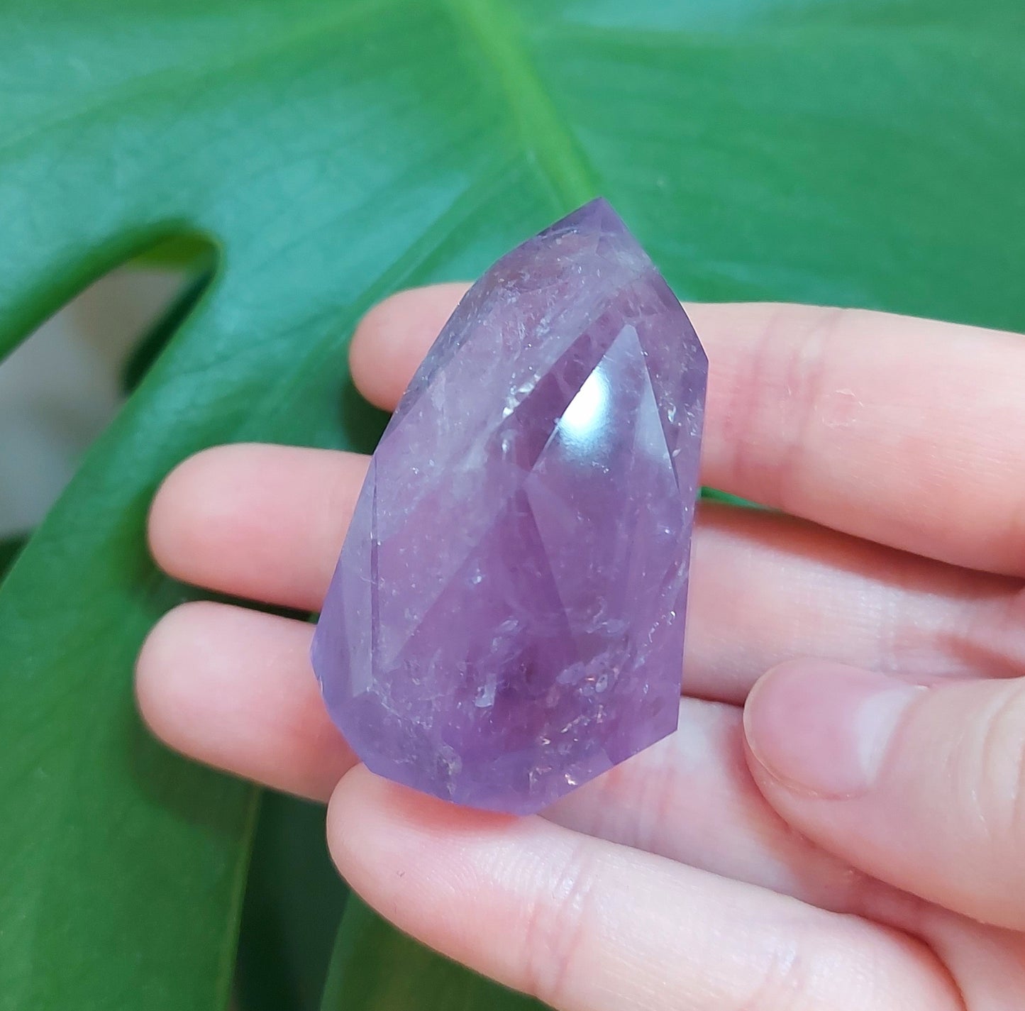 Amethyst Faceted Flame