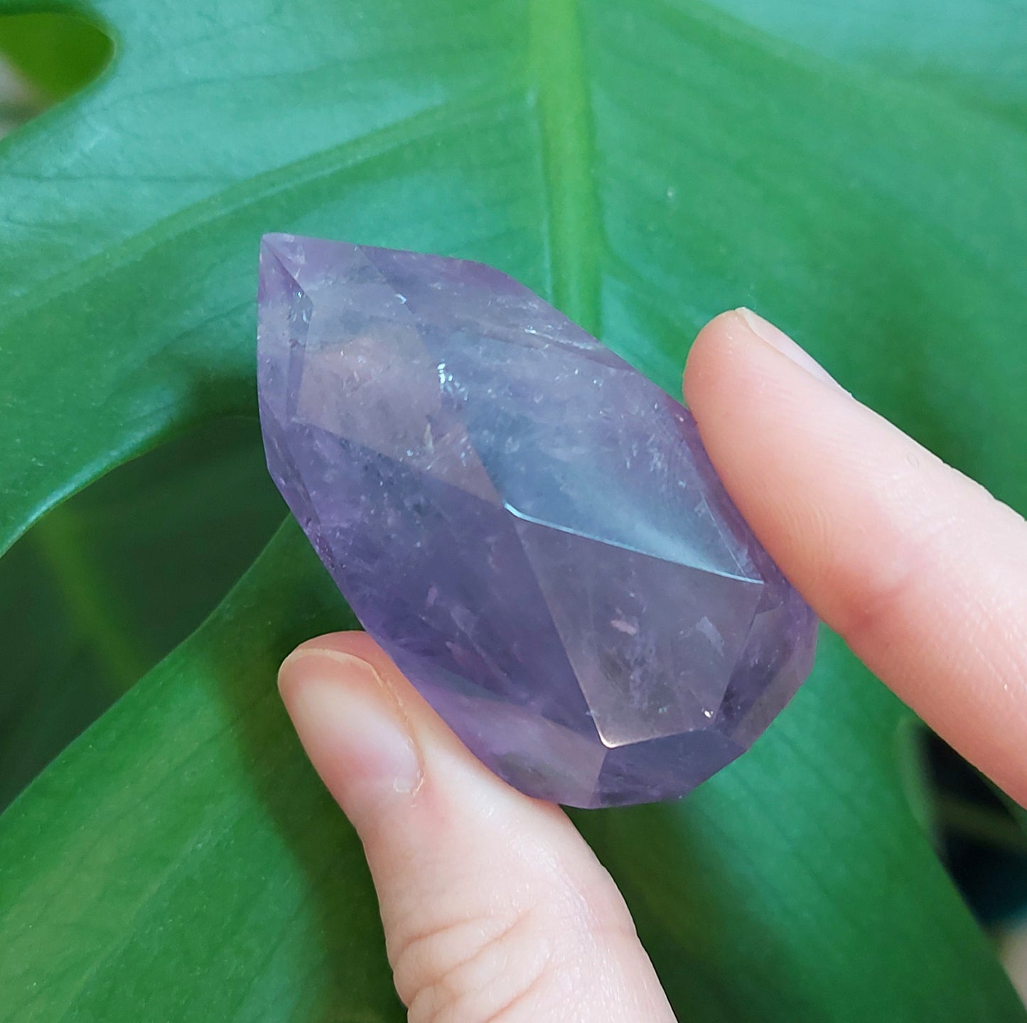 Amethyst Faceted Flame