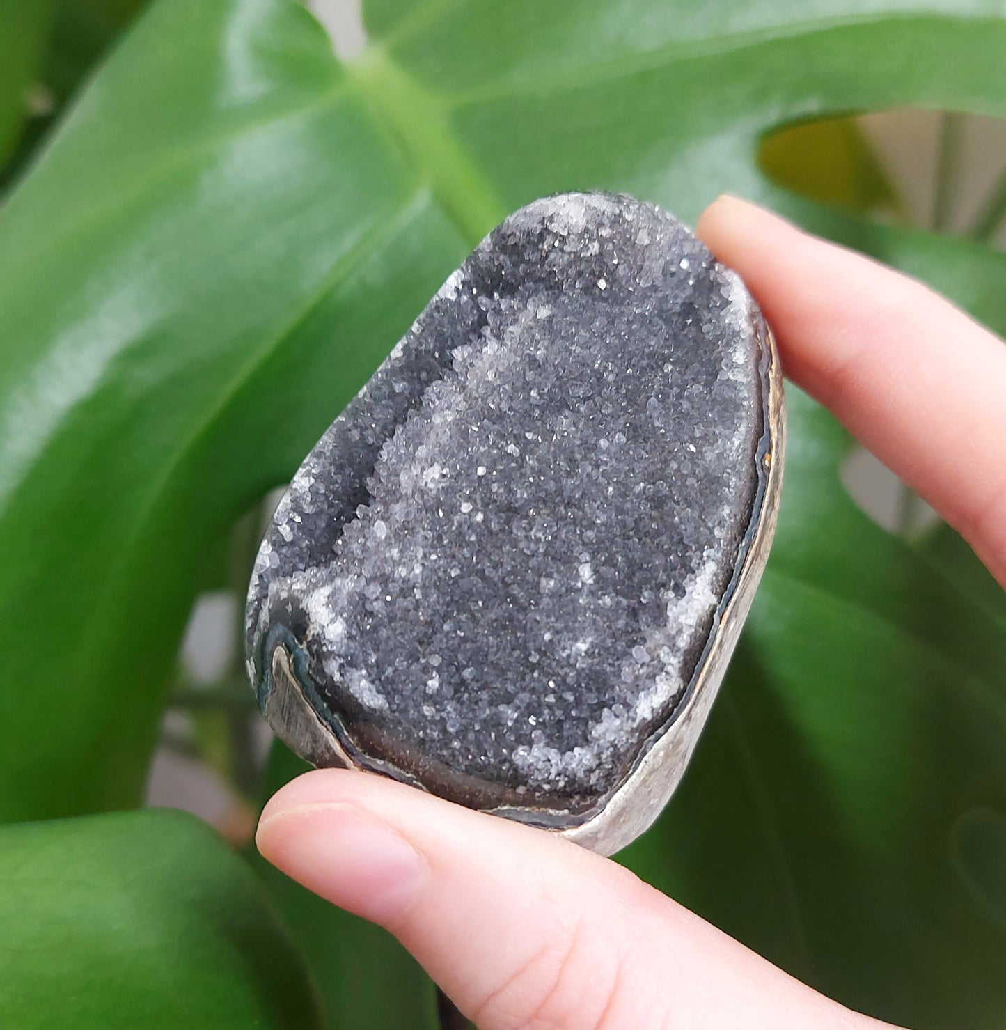 Rainbow Sugar Amethyst Cutbase - Dark